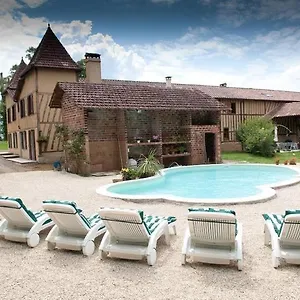 Domaine De La Source Bed & Breakfast
