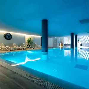 Apartahotel Garden & Balneo, Cauterets